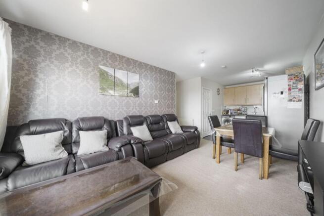 Apartment 11, Woodall Court - 8LIaV2hRswFtQiLkDMsW
