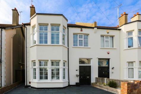 Cotswold Road, Westcliff-on-Sea, SS0
