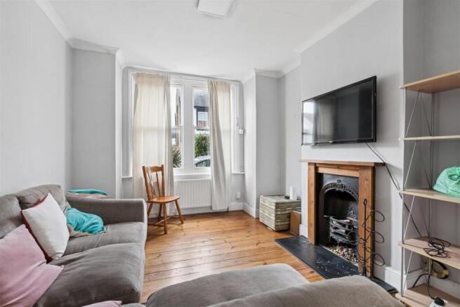 11 Marlborough Road SW19 2HF reception 1.jpg