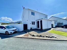 24, Stad Llwynaethnen, Caernarfon LL54 5LE