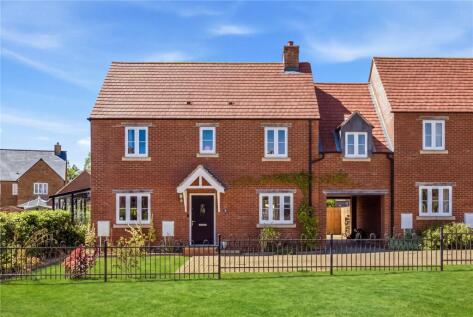 Simmons Way, Hook Norton, Oxfordshire, OX15