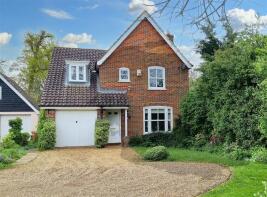 5 Windmills, Cloutings Close, Saxmundham IP17 2RX