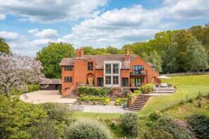 Deers Hill, Sutton Lane, Dorking RH5 6PS