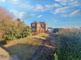 Midway, Beck Bank, Gosberton Clough, Spalding PE11 4JL