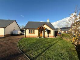 25, Ashford Park, Crundale, Haverfordwest SA62 4FG