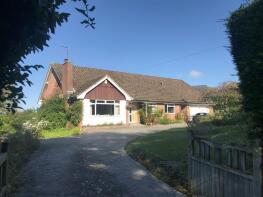 Speranza, Downs Road, Compton, Newbury RG20 6RE