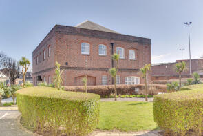 5, Old Infirmary House, Gunwharf Quays, Portsmouth PO1 3TF