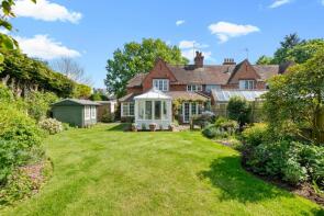 154, Tilt Road, Cobham KT11 3HR