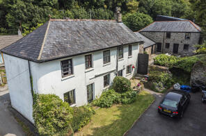 Bridge End House, Road Going East From Bridgeend, Bridgend, Kingsbridge TQ7 4NU