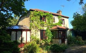 The Poplars, High Road, Great Finborough IP14 3AL