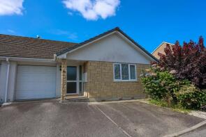 9a, Ledrah Gardens, St. Austell PL25 5HQ