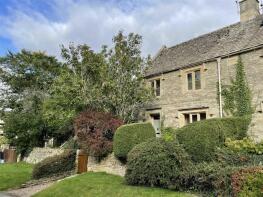 Sundial Cottage, Road From The Quarry To Bakers Wood, Cheltenham GL54 5XH