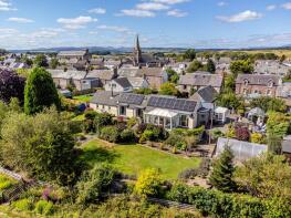 Burnbank, Stirling Street, Auchterarder PH4 1QA