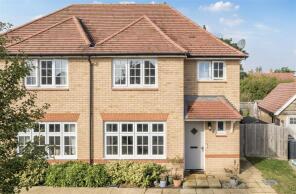 15, Sergison Crescent, Tonbridge TN12 0FP