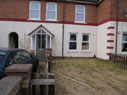 15, Meadowdale Close, Middlesbrough TS2 1TJ