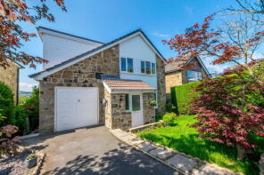 14, Savile Close, Clifton, Brighouse HD6 4JW