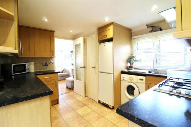 Kitchen NEW.jpg