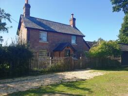 Twin Oaks, Canterton Lane, Lyndhurst SO43 7HF