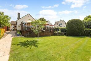 Berry Brow, 42508 Lane To Cricket Ground Cranham, The Knoll, Gloucester GL4 8HR