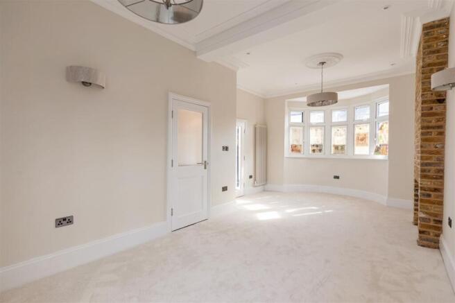 Reginald Road, E7