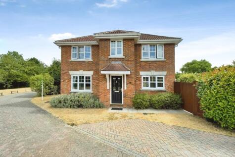 St. Pauls Close, Tongham, Surrey, GU10