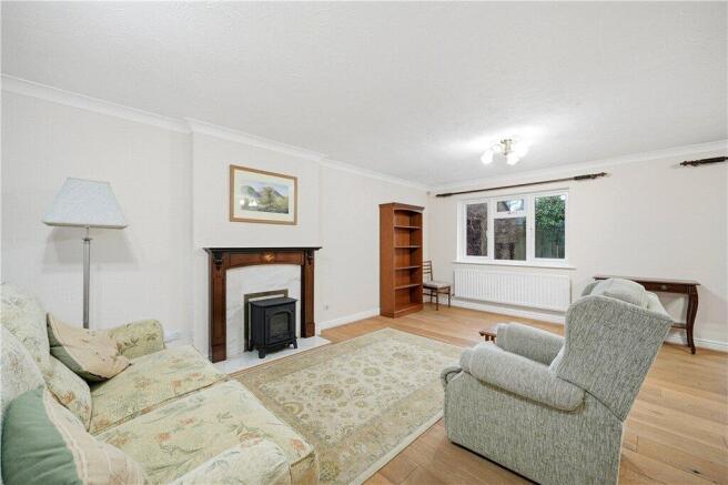 Sitting/Dining Room