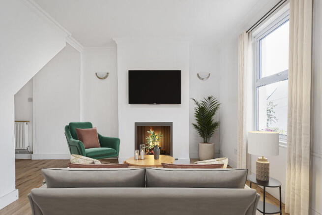 Lounge 2 furnishe...