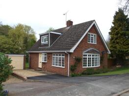 6, Dells Close, Huntingdon PE28 5PE