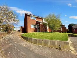 18, Lancers Way, Northampton NN7 4PH