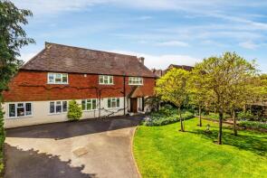 Littlefield, Dedswell Drive, Guildford GU4 7TQ