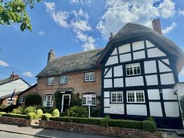 13 Gisburne House, Jarvis Street, Pewsey SN9 6DU