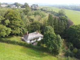 Hedgelea, Road From Clapper Cross To Taw Green Cottage, North Tawton EX20 2AT