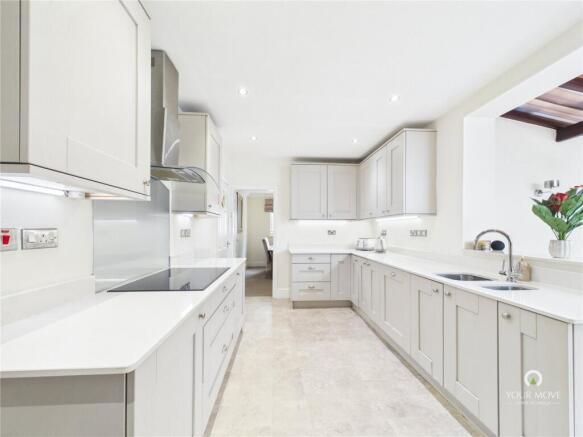 Kitchen Pic 1