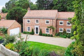 East Lodge, Main Street, Bolton Percy, York YO23 7AL