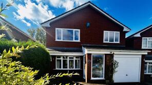 14, Reid Close, Manchester M34 7QH