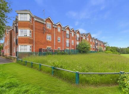 Medway Court, St. Helens, WA9