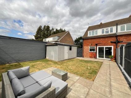 Newland Avenue, Stafford, ST16