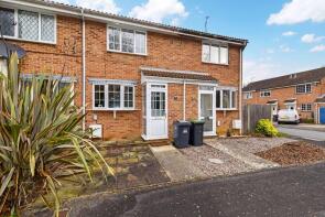 56, Holly Drive, Waterlooville PO7 8HZ