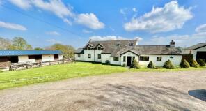 Ty Canol, Tyn Y Ffrith, Trofarth, Abergele LL22 8BD