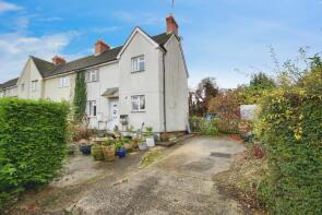 42, First Avenue, Dursley GL11 4NW