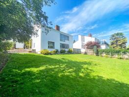 2, Mount Rise, Exeter EX6 7XE