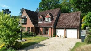 2 Kent Cottage, Beech Hill, Headley Down, Bordon GU35 8HS