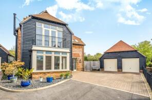 14, Colebrook Field, Ropley, Alresford SO24 9FP