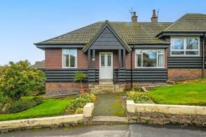 14, Mure Place, Minishant KA19 8ES