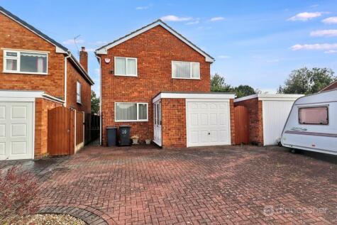Charnwood Avenue, Arbury View, Nuneaton, CV10 7PA