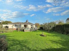 9, Nutmead Close, Blandford Forum DT11 8EZ