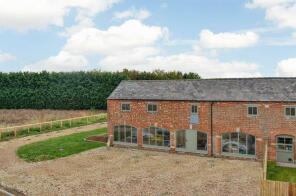 Tate Barn, Fen Road, Bourne PE10 0TG