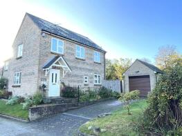 8, Foyles Mead, Warminster BA12 0RT