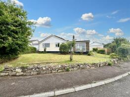 14, Forthcrom, Helston TR12 6UN