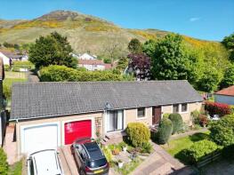 4, Gamekeepers Court, Kinross KY13 9LZ